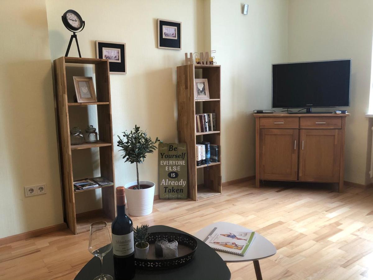 Ferienwohnung Eberhard Altes Winzerhaus บุลลาย ภายนอก รูปภาพ