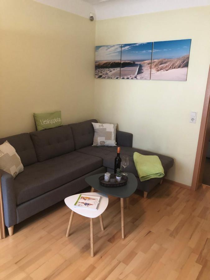 Ferienwohnung Eberhard Altes Winzerhaus บุลลาย ภายนอก รูปภาพ