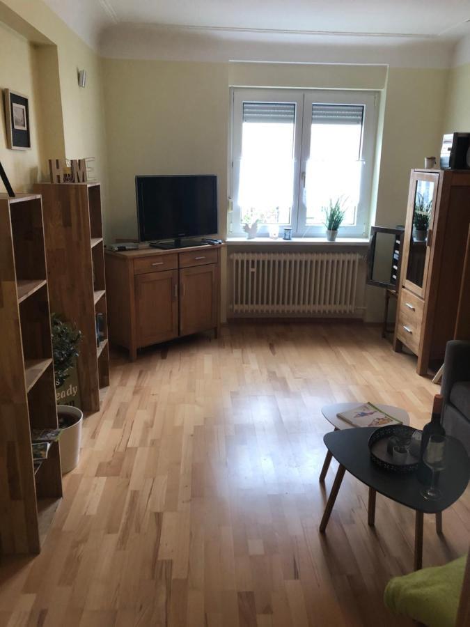 Ferienwohnung Eberhard Altes Winzerhaus บุลลาย ภายนอก รูปภาพ