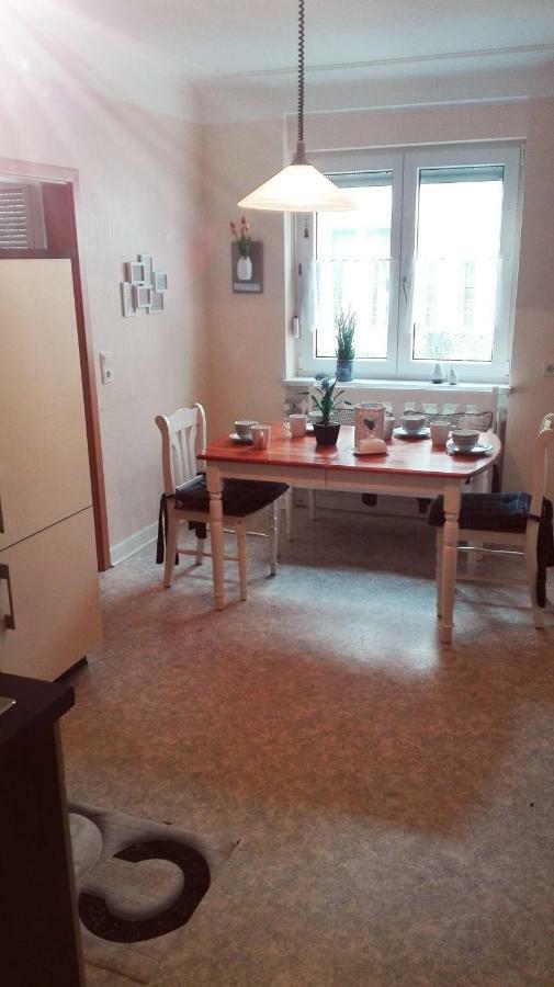 Ferienwohnung Eberhard Altes Winzerhaus บุลลาย ภายนอก รูปภาพ